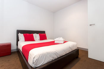ABC Accommodation - Flinders - Accommodation Whitsundays 11