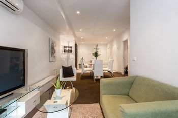 ABC Accommodation - Flinders - Accommodation Whitsundays 13