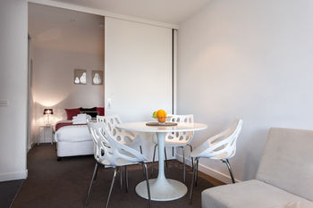 ABC Accommodation - 534 Flinders - Accommodation Whitsundays 0