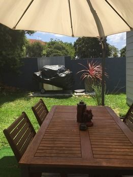Sydney Executive Garden Villa - Accommodation Whitsundays 2