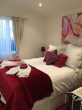 Sydney Executive Garden Villa - Accommodation Whitsundays 15