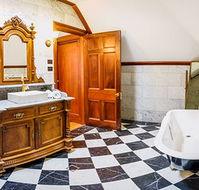 The Regents Park - Accommodation Whitsundays