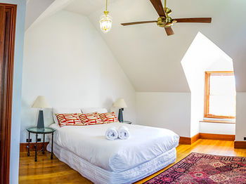 The Regents Park - Accommodation Whitsundays 10