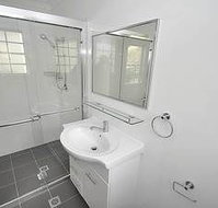 Balmain 4 Mont Furnished Apartment - Accommodation Whitsundays