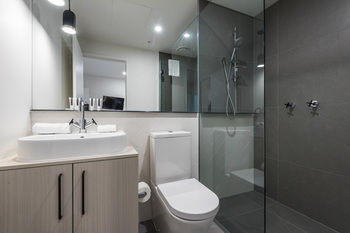 Playhouse Apartments - Accommodation Whitsundays 5