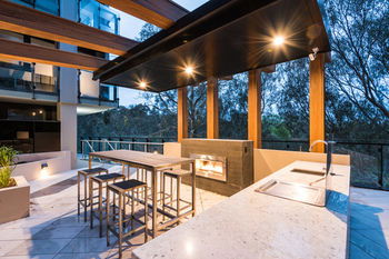 Playhouse Apartments - Accommodation Whitsundays 7