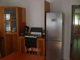 A Pine Cottage - Accommodation Whitsundays 1