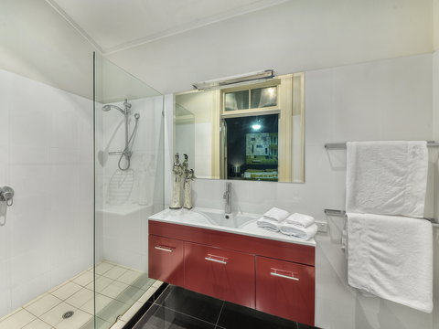 One Thornbury Boutique Bed & Breakfast - Accommodation Whitsundays 10