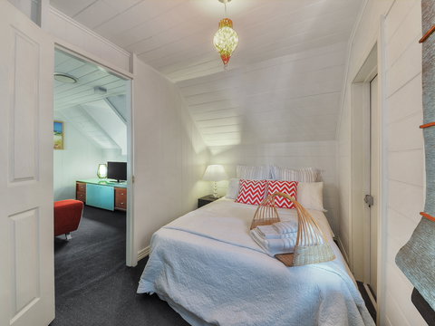 One Thornbury Boutique Bed & Breakfast - Accommodation Whitsundays 13