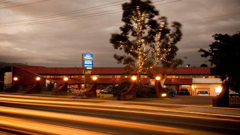 BEST WESTERN Balmoral Motor Inn - Accommodation Whitsundays 2