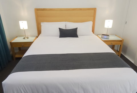 BEST WESTERN Fawkner Airport Motor Inn And Serviced Apartments - Accommodation Whitsundays 3