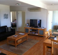 Azure Beach House - Accommodation Whitsundays