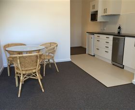 Abel Tasman Airport Motor Inn - Accommodation Whitsundays 0