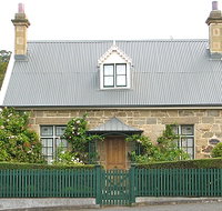 Crescentfield Cottage - Accommodation Whitsundays