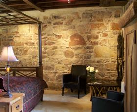 Cleburne - Accommodation Whitsundays 2