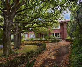 Graham Apartments - Accommodation Whitsundays 0