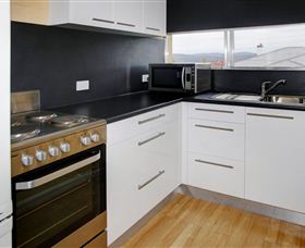 Graham Apartments - Accommodation Whitsundays 1