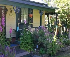 Blue Wren Riverside Cottage - Accommodation Whitsundays 0