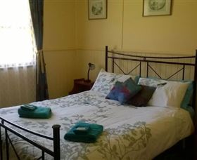 Blue Wren Riverside Cottage - Accommodation Whitsundays 2
