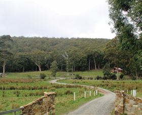 Adventure Bay Retreat Accommodation - Accommodation Whitsundays 2