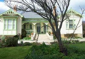 Mayfield Manor - Accommodation Whitsundays 0