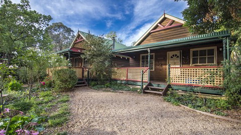 Trawool Cottages & Farmstay - Accommodation Whitsundays 3