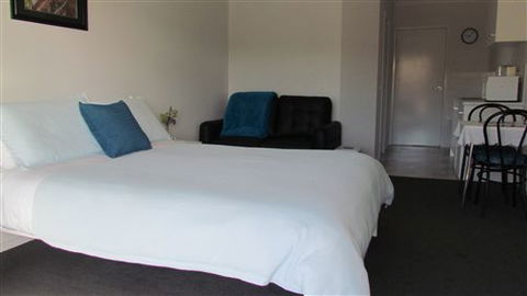 River Gardens Bed And Breakfast Farmstay - Accommodation Whitsundays 3