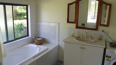 A Haven - Accommodation Whitsundays 3