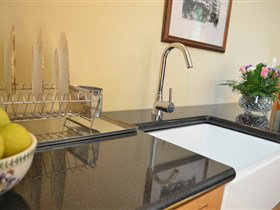 St Marks Church Apartment - Accommodation Whitsundays 1