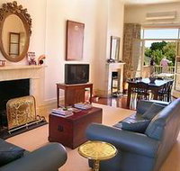 The Fire Station Inn - Residency Penthouse - Accommodation Whitsundays