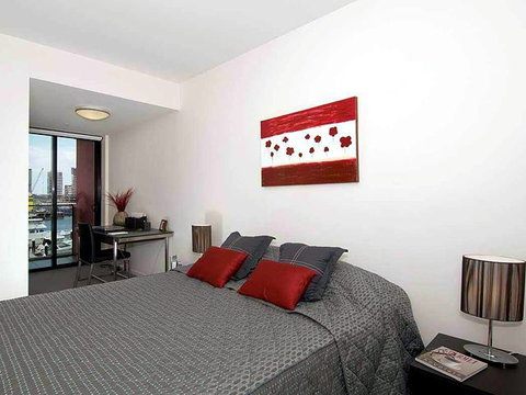 Apartments@Docklands - Accommodation Whitsundays 1