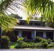 Apollo Jewel Beachfront Apartments - Accommodation Whitsundays