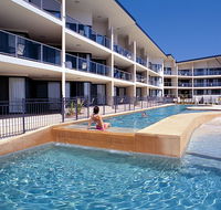 Boathouse Resort Tea Gardens - Accommodation Whitsundays