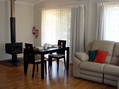 Camelot Boutique Accommodation - Accommodation Whitsundays 1