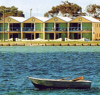 Cetacea Luxury Apartments - Accommodation Whitsundays