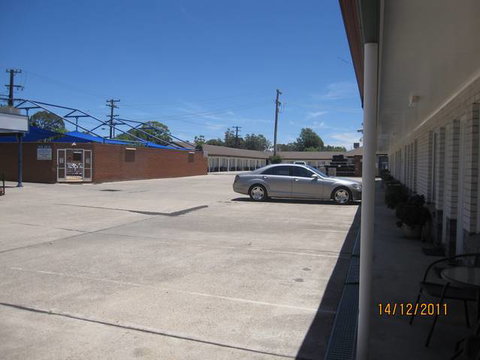 Dragon Phoenix Resort & Restaurant - Accommodation Whitsundays 4