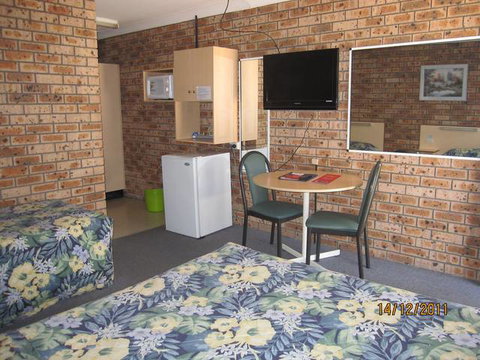 Dragon Phoenix Resort & Restaurant - Accommodation Whitsundays 7