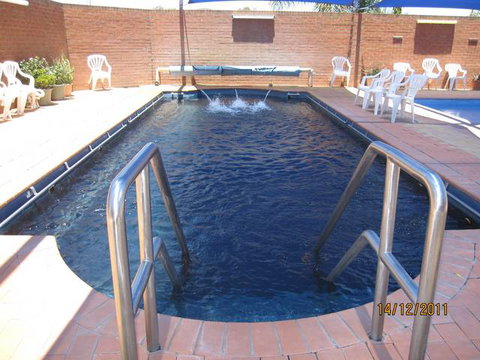 Dragon Phoenix Resort & Restaurant - Accommodation Whitsundays 11