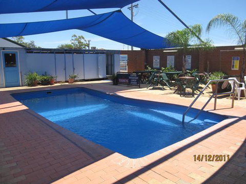 Dragon Phoenix Resort & Restaurant - Accommodation Whitsundays 12