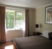 Forrest Hotel  Apartments - Accommodation Whitsundays