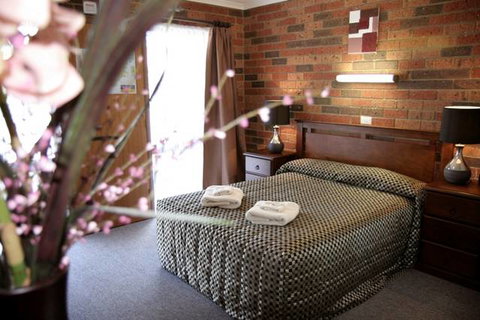 Frankston Motel - Accommodation Whitsundays 2