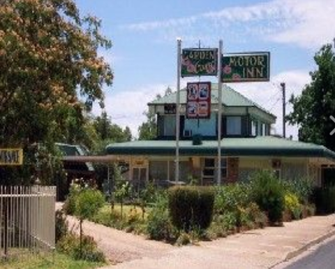 Garden Court Motor Inn - Accommodation Whitsundays 0