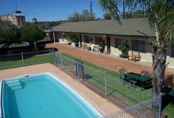Gilgandra Lodge Motel - Accommodation Whitsundays 4