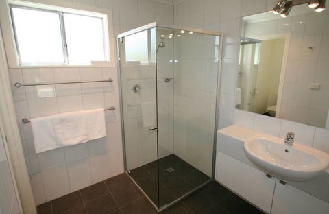 Hamilton Town House Motel On Shakespeare - Accommodation Whitsundays 9