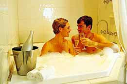 Hotel Northbridge - Accommodation Whitsundays 2