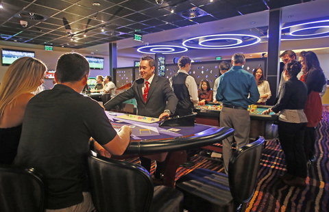 Lasseters Hotel - Accommodation Whitsundays 2