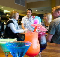 Loxton Hotel - Accommodation Whitsundays