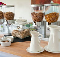 Motel on A Beckett - Accommodation Whitsundays