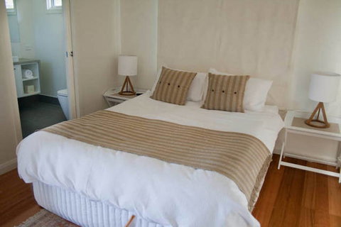 Orani Vineyard Guest House - Accommodation Whitsundays 1