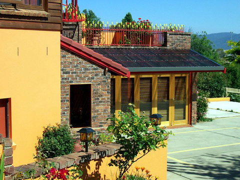 Peppers Over The Lake - Accommodation Whitsundays 1